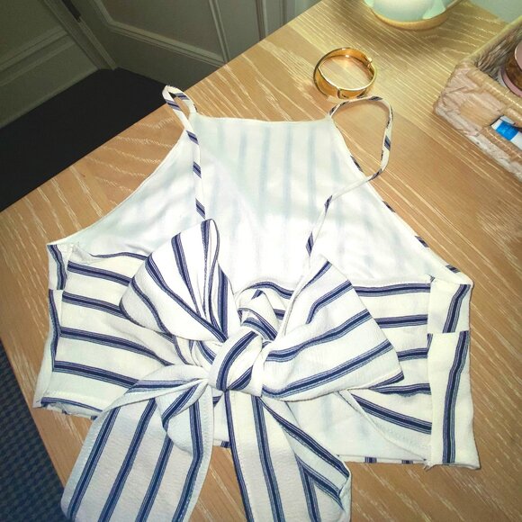 Tie-Back Beach Striped Crop Top - Picture 1 of 2